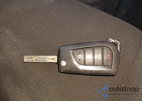 2021 Toyota Corolla Se Nightshade Edition из США, поврежденный, VIN 5YFS4MCE2MP075337